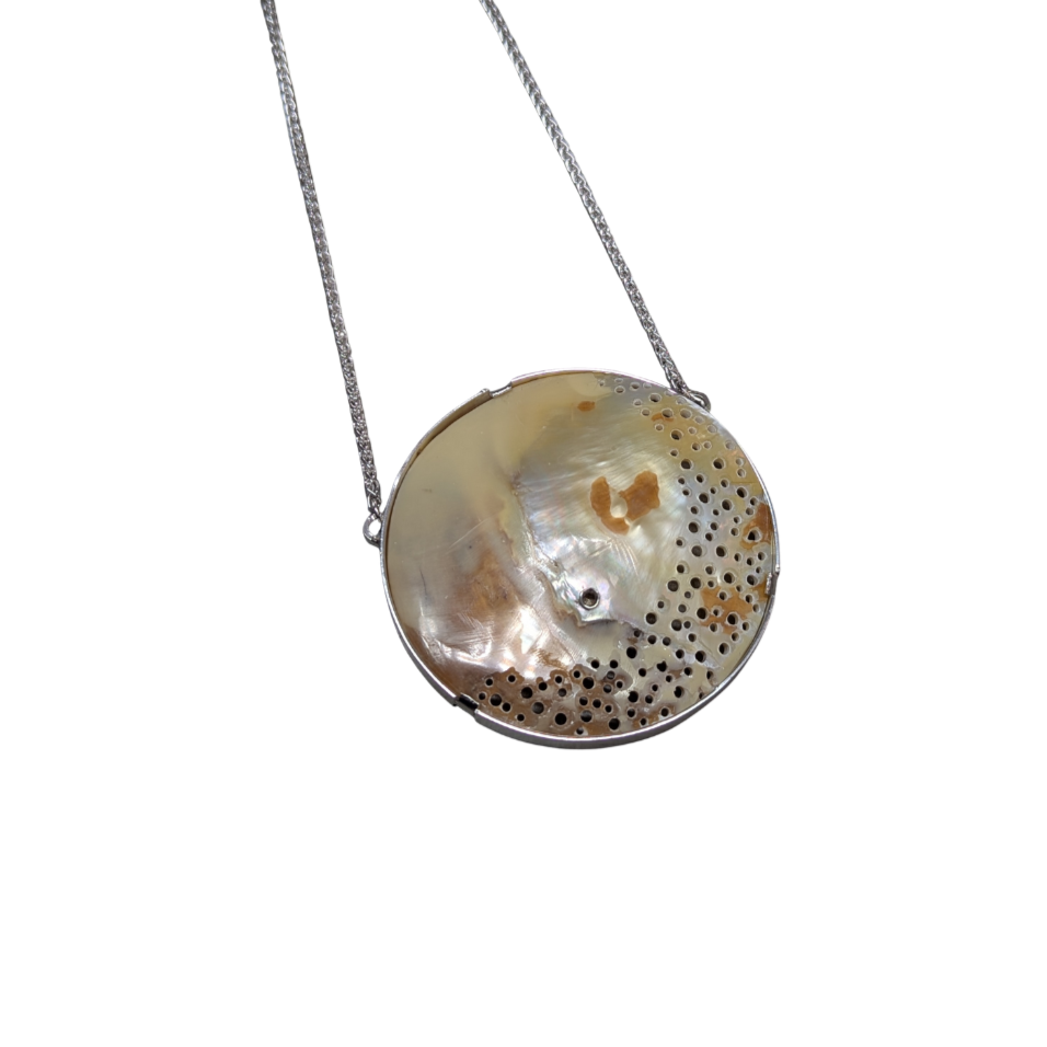 ANNE MORGAN - Mother of Pearl erosion pendant on silver chain, with aquamarine