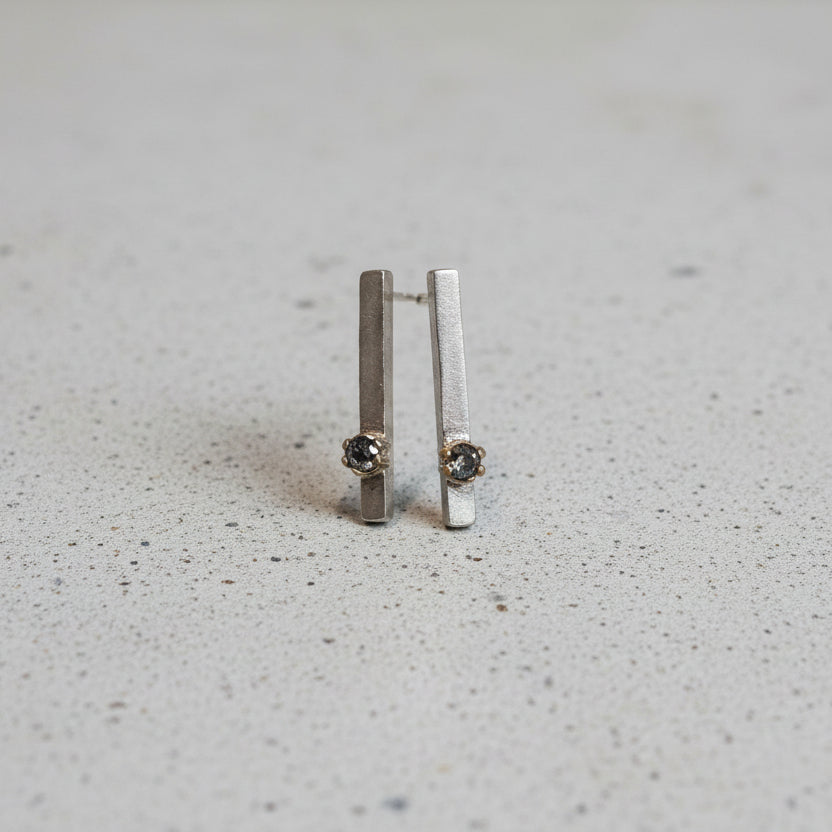 LUCY BURKE - Mini silver bar studs with grey dias and 9ct yg setting