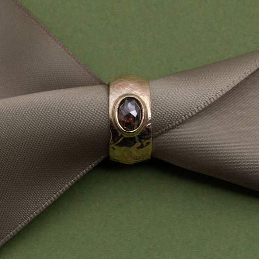 ANNE MORGAN - Orb ring 9ct yellow gold with 1.44ct rose cut diamond