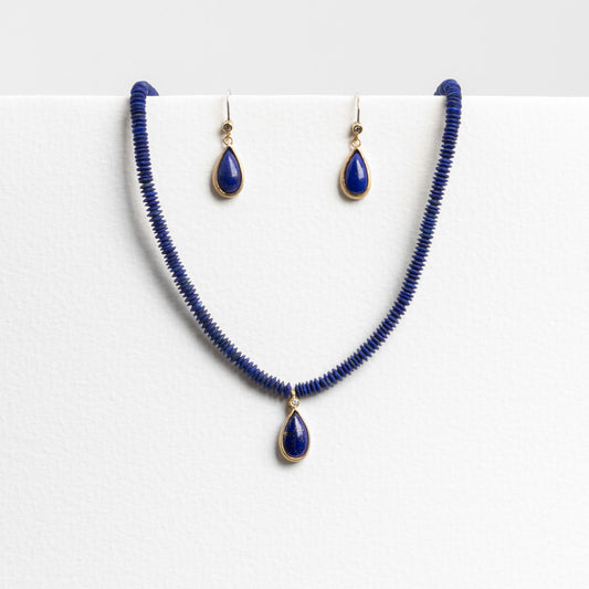 ANNE MORGAN - Lapis necklace with diamond set in 18ct yellow gold
