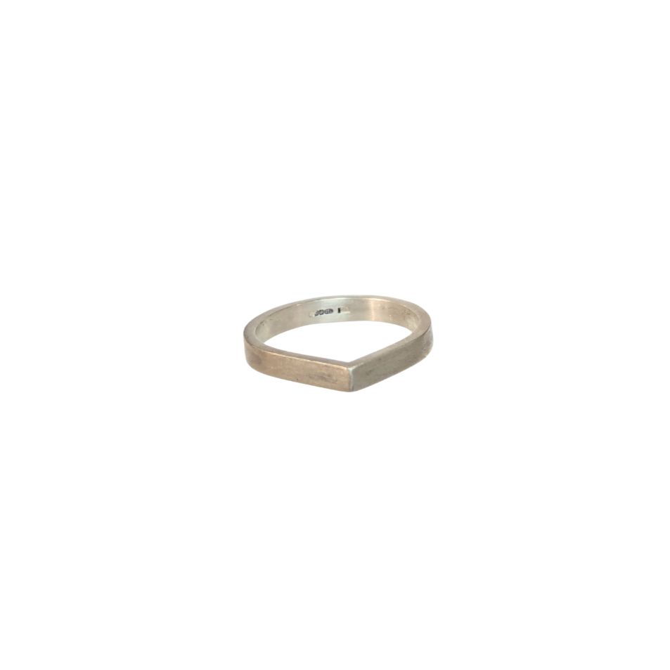 LUCY BURKE - Tear drop ring