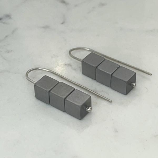 LUCY BURKE - Hematite cube hook earring