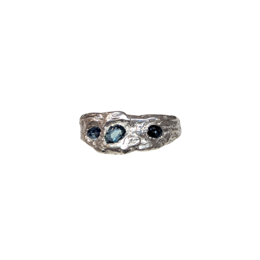 CLAIRE QUICK - Beneath the Surface carved textured ring with 3 Malawi Teal Oval Sapphires ring