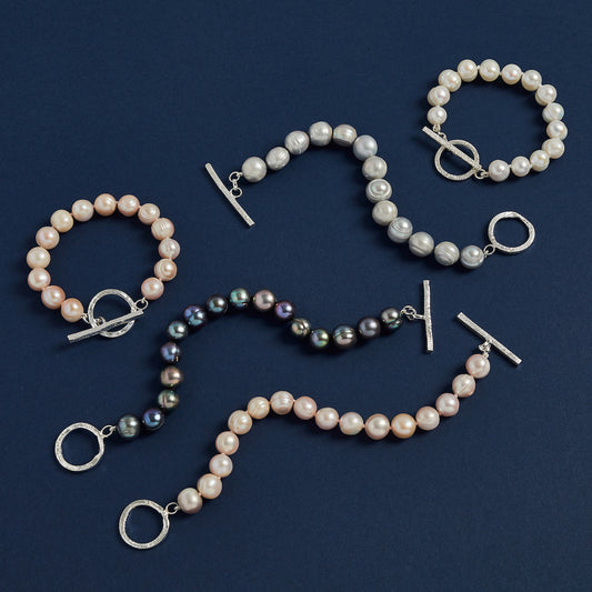 ANNE MORGAN - Fresh Water Cultured Pearl Bracelet.