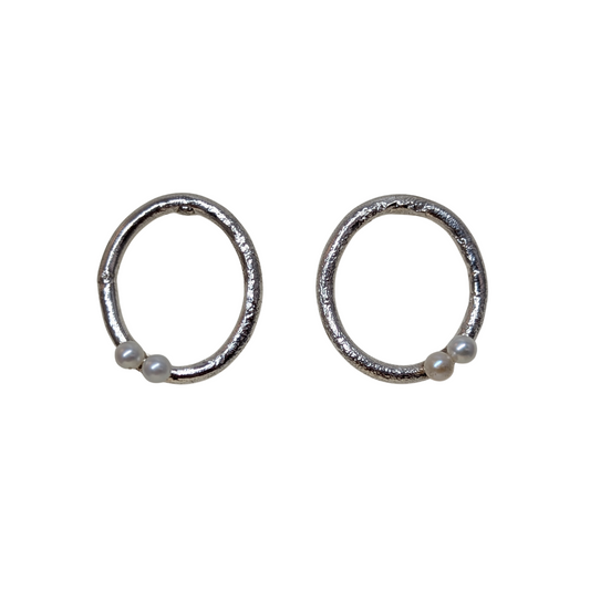 ANNE MORGAN - Moonlink silver stud with pearls