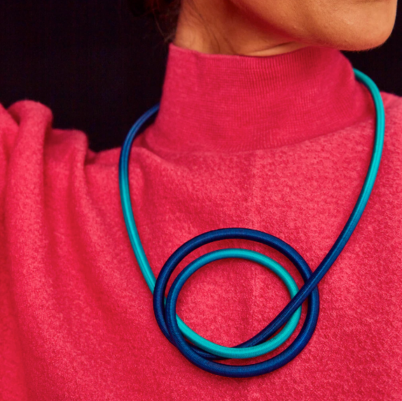 GILLY LANGTON Knot Necklace- Sea/Navy Blue