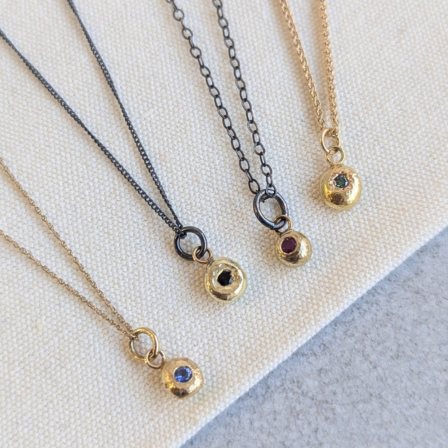 ANNE MORGAN - Gold Nugget, 18ct Gold & Blue Sapphire