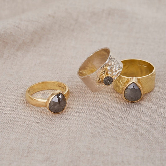 ANNE MORGAN - Pear shaped black rose cut diamond 18ct ring