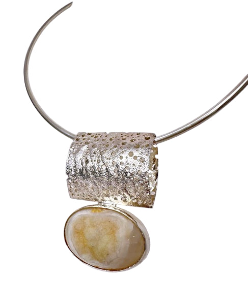 ANNE MORGAN - Druzy torque necklace