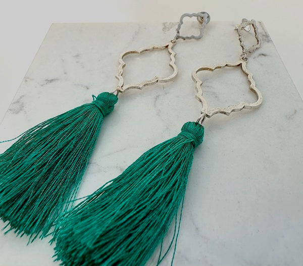 VAESSEN WALKER - 41 SAFI TASSEL DROP STUDS SILVER