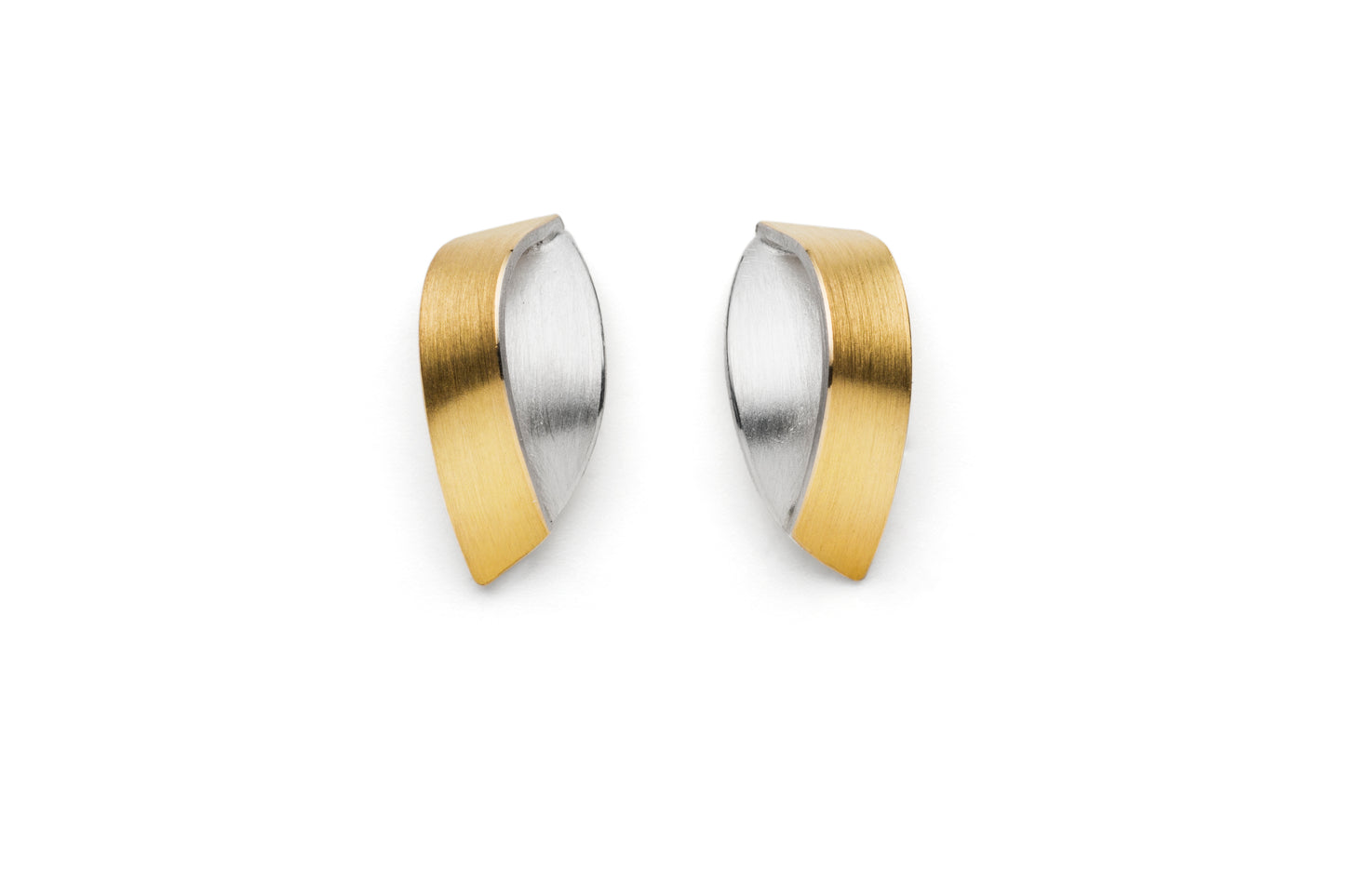 MANU 22ct yellow gold and silver studs