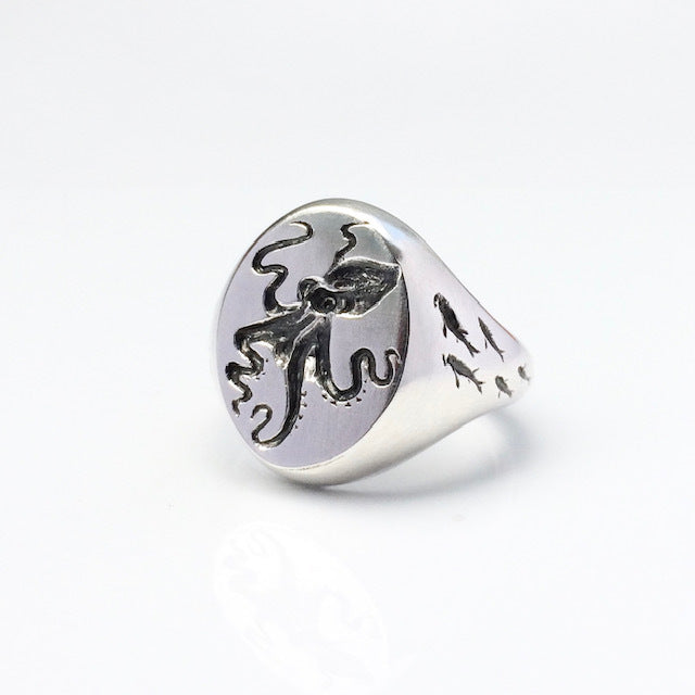 CHRIS HAWKINS JEWELLERY - Octo Signet Ring