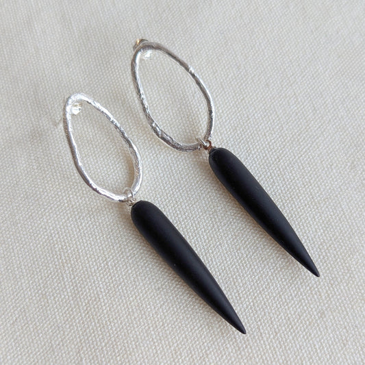 ANNE MORGAN - Moonlink Studs with Frosted Black Matte Agate