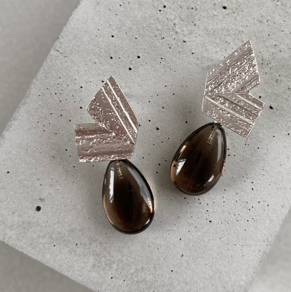 LUCY THOMPSON JEWELLERY - Studs Mini Barn Silver