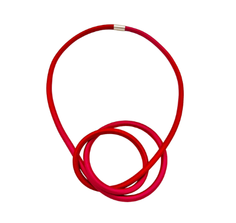 GILLY LANGTON Knot necklace- Hot pink/cherry