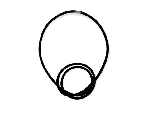 GILLY LANGTON - Loop Necklace- Just Black