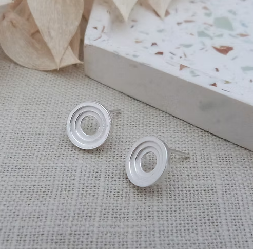 ELIN HORGAN - Ceres stud earrings silver