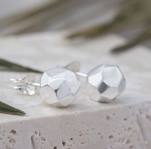 ELIN HORGAN - Meteorite stud earrings, silver