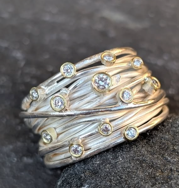 SHIMARA CARLOW - Silver Open Wrap Ring with Diamonds