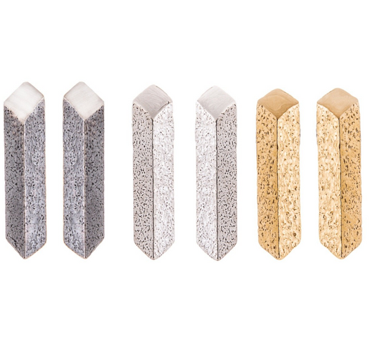 LUCY THOMPSON - Angled Bar studs large oxidised silver