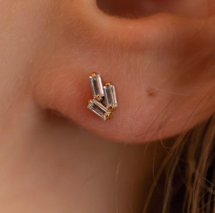 CLAIRE HILL - Triple Cubic Zirconia Gold Labret Earring