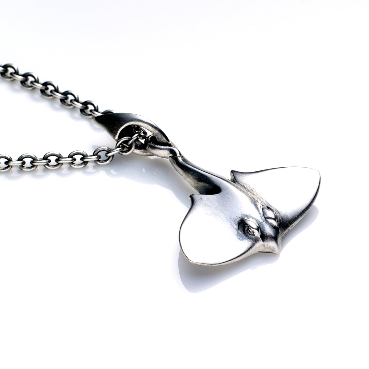 CHRIS HAWKINS JEWELLERY - Stingray Necklace