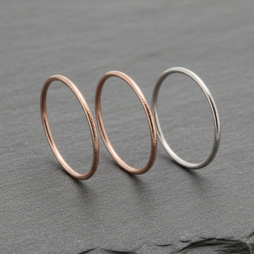 Moondust 9ct Rose gold ring