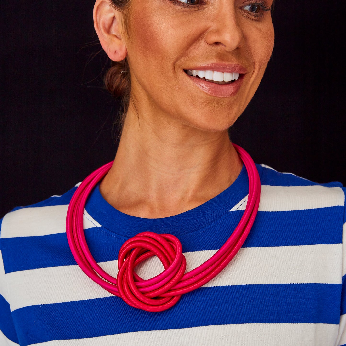 GILLY LANGTON Porthole Necklace Hot Pink/Cherry