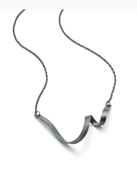 JODIE HOOK - Loop V Necklace
