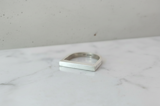LUCY BURKE - D Ring, Sterling Silver