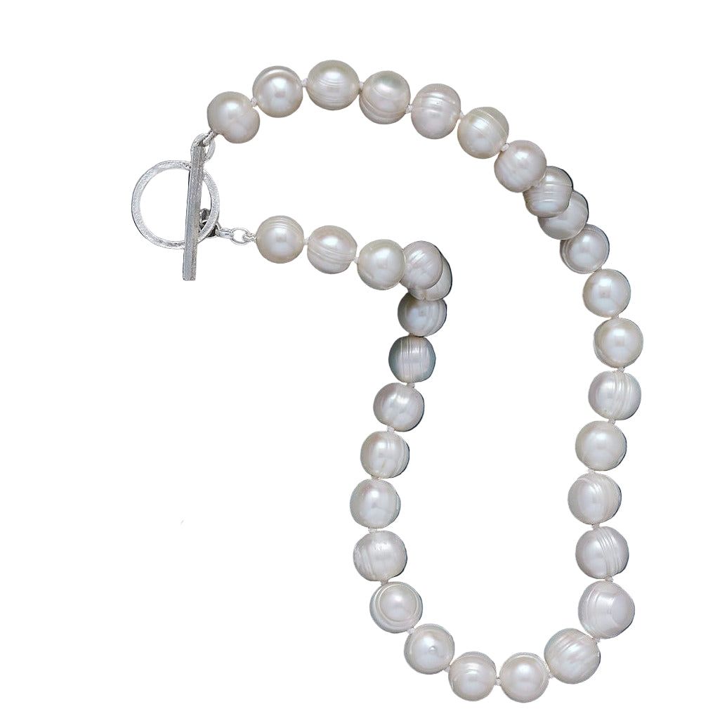 ANNE MORGAN - Pearl necklace with silver t-bar clasp