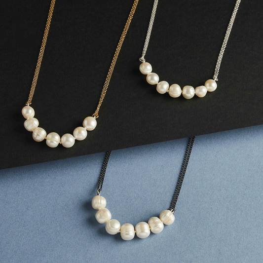 ANNE MORGAN - Half moon 7 peacock pearl necklace with sterling silver double chain 16''