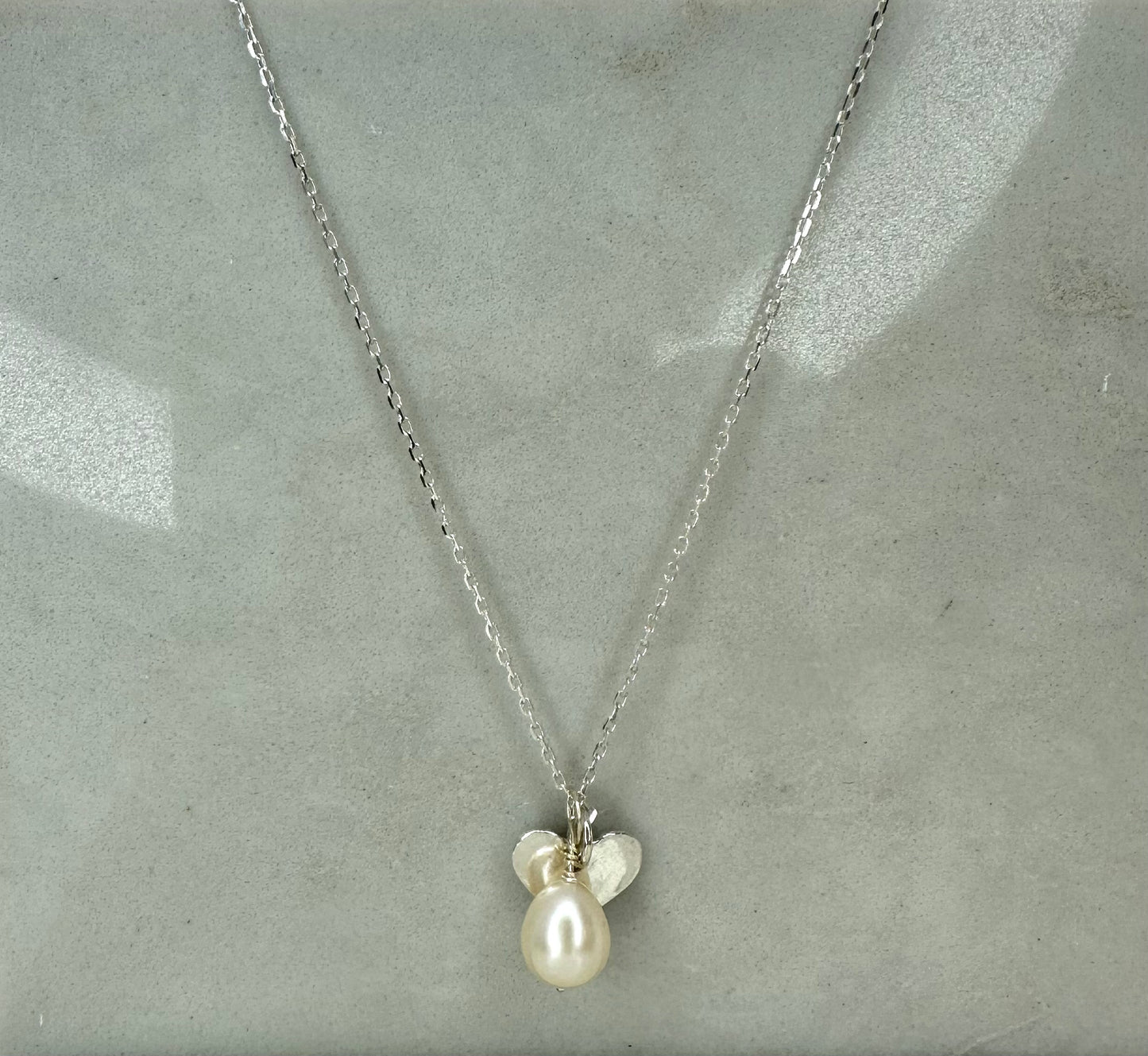 DUXFORD STUDIOS - Sterling Silver heart necklace with small pearl
