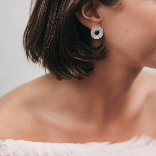 ELIN HORGAN - Juno Circle Stud Earrings, Silver
