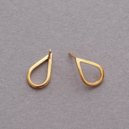 ELIN HORGAN - Small Teardrop Earrings, Gold