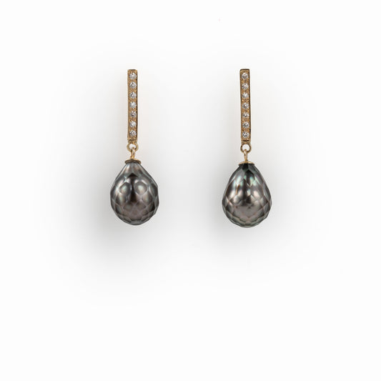 ANNE MORGAN - Diamond Pave Studs with Faceted Tahiti Pearls