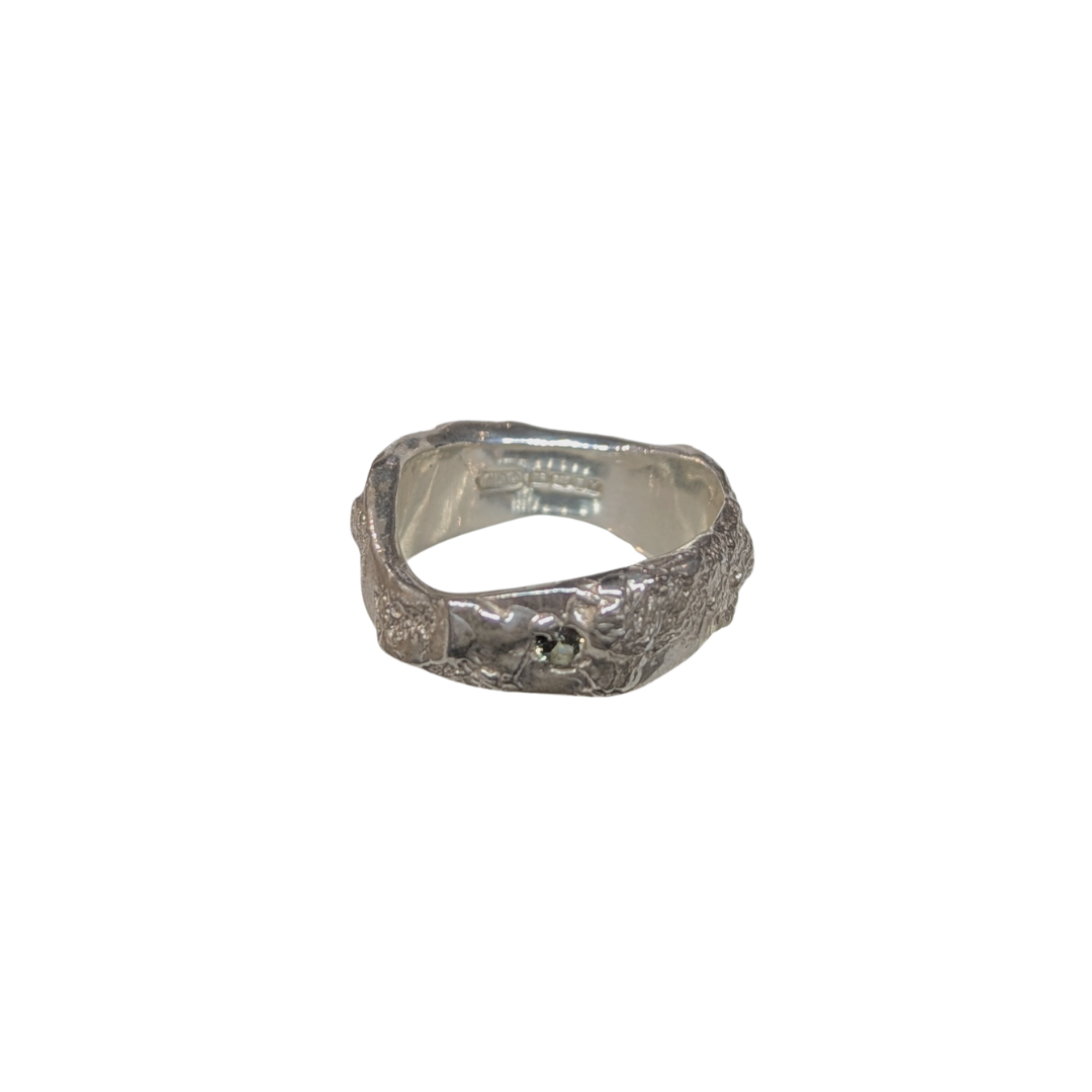 CLAIRE QUICK - Sterling Silver uneven textured ring with green sapphire