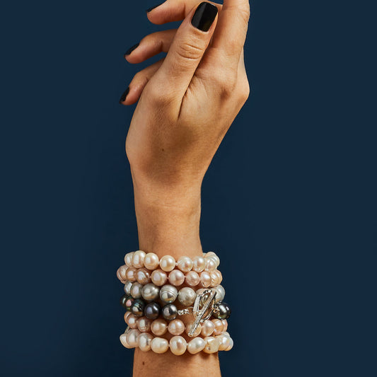 ANNE MORGAN -  Pearl Bracelet