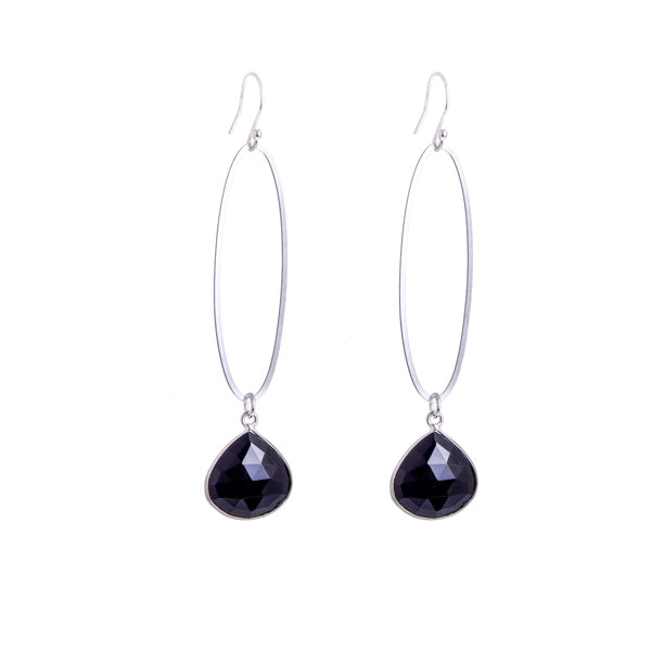ANNE MORGAN - 	Oval large silver earrings with Onyx stone drop