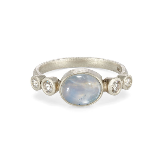 ANNE MORGAN - Jessie Ring with Star Sapphire & Diamond