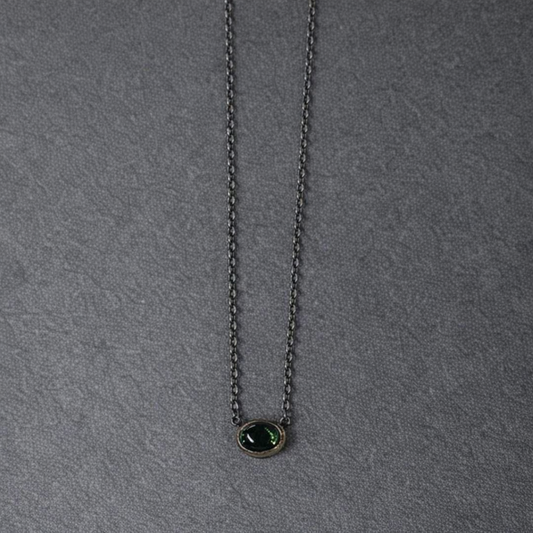 ANNE MORGAN - Tourmaline set in 18ct with ox chain