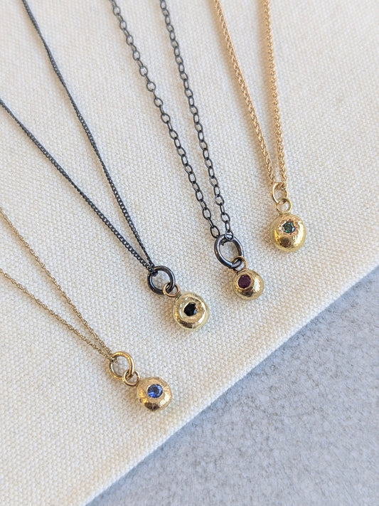 ANNE MORGAN - Gold Nugget, 18ct Gold & Blue Sapphire