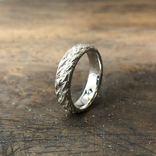 Woodengold - Sterling Silver White Mountain Ring 5mm