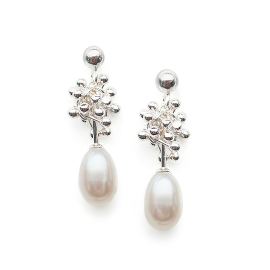 YEN - Droplet pearl earrings