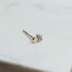 BEA JARENO  Plethora single piercing stud earring in recycled sterling silver