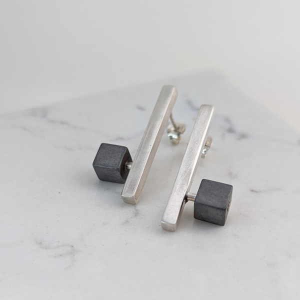 LUCY BURKE-  Stick silver studs with hematite cube