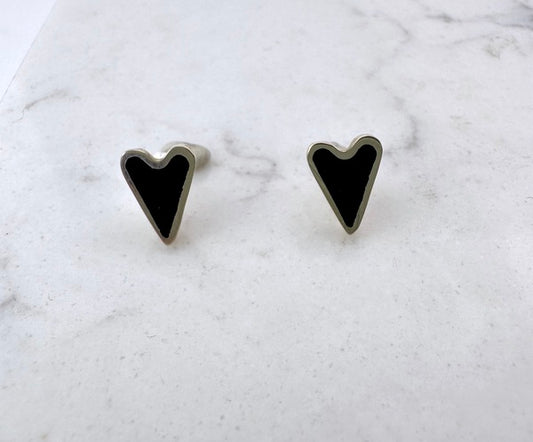 STORY AND STAR -  Little Heart Brass Studs Filled With Black Resin