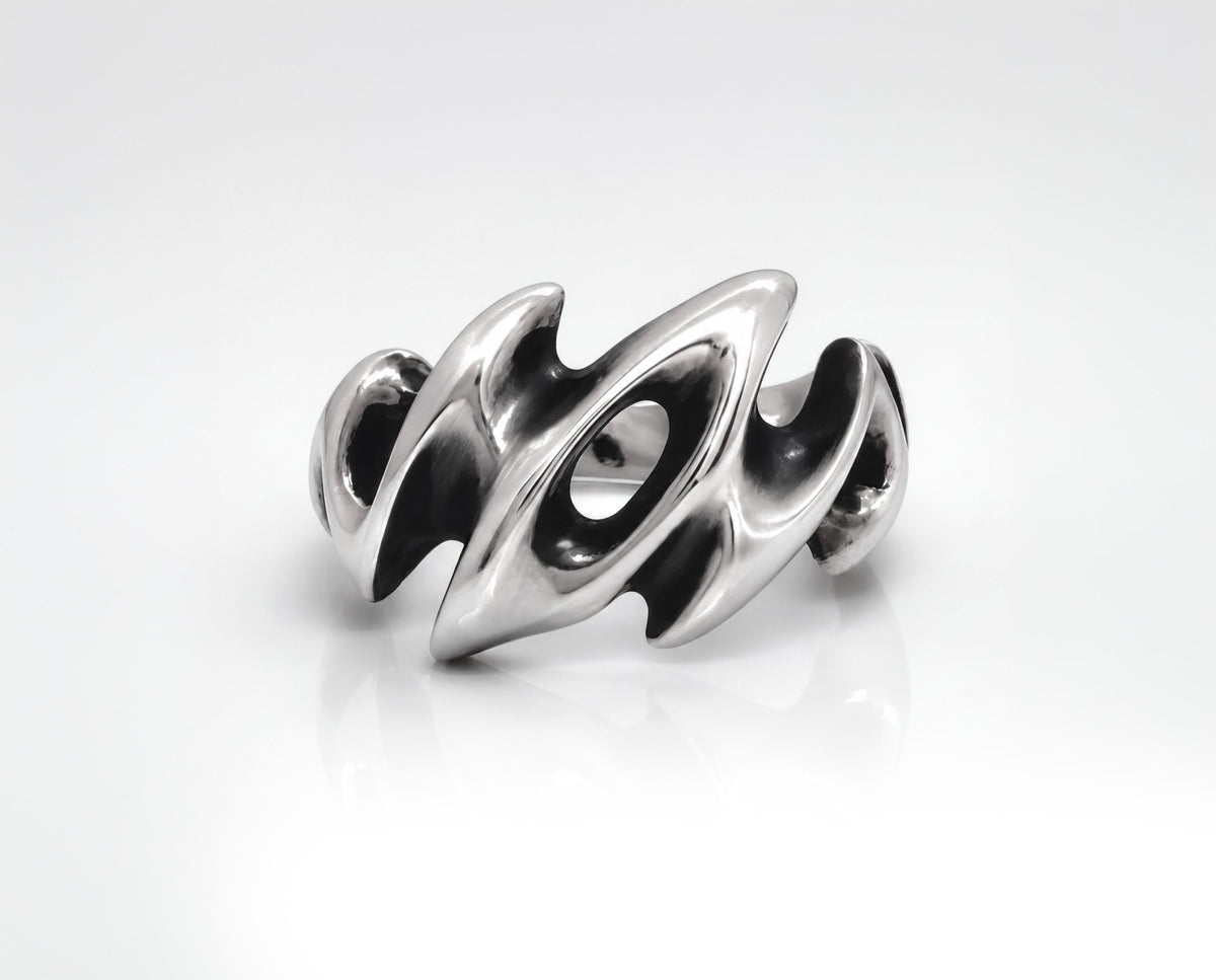 CHRIS HAWKINS JEWELLERY - Flame Ring