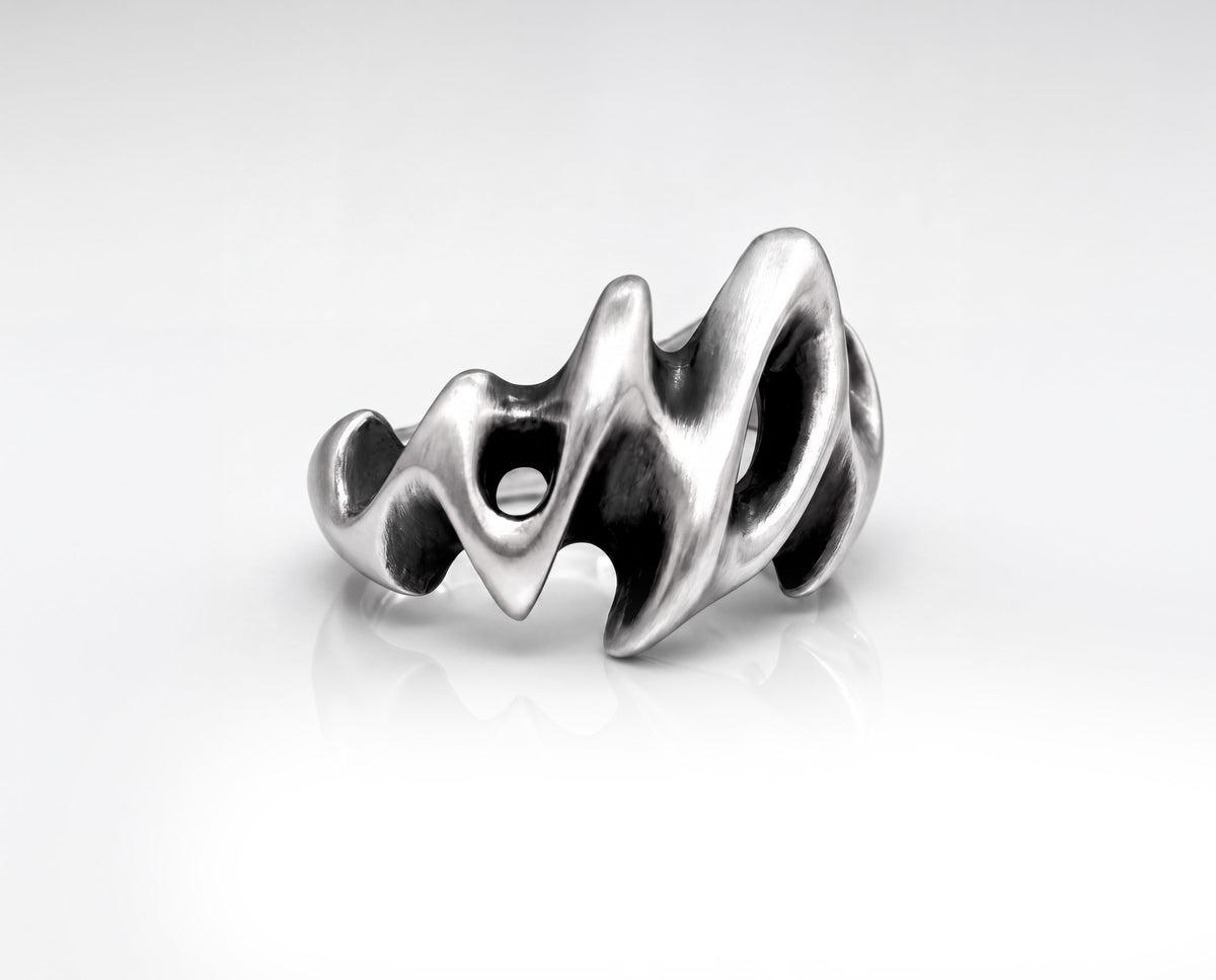 CHRIS HAWKINS JEWELLERY - Flame Ring