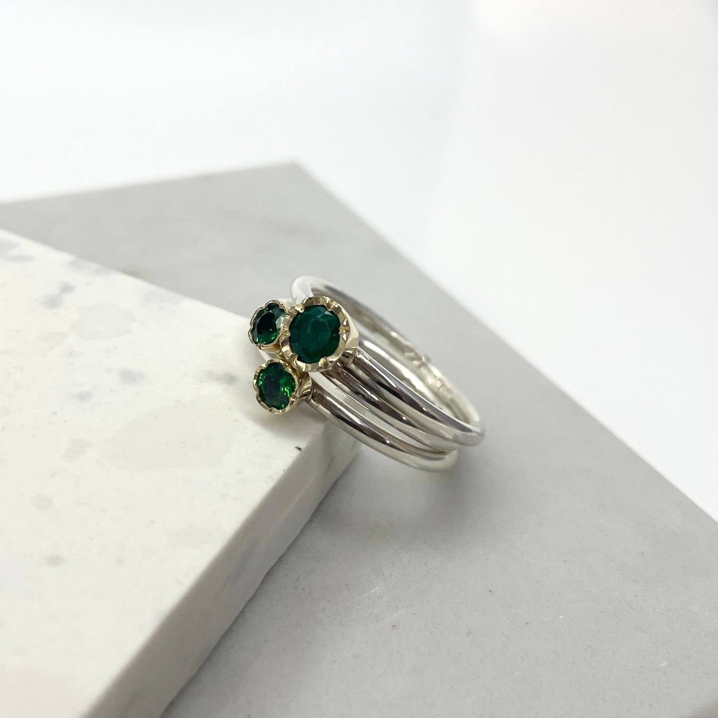 KATE HODGSON - 9ct White & Yellow Gold Flower Set Tsavorite Ring